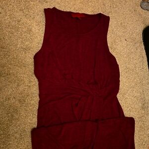 It is a Jennifer Lopez dress red color, size M
